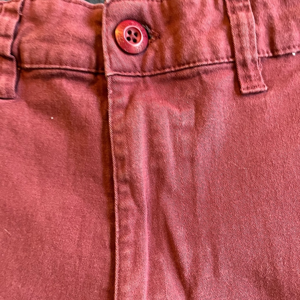 Rugby University Men's Flat Front Burgundy Shorts - Picture 4 of 9